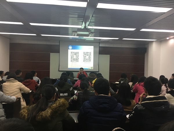 ok1122诸侯快讯回访母校动员会4.JPG